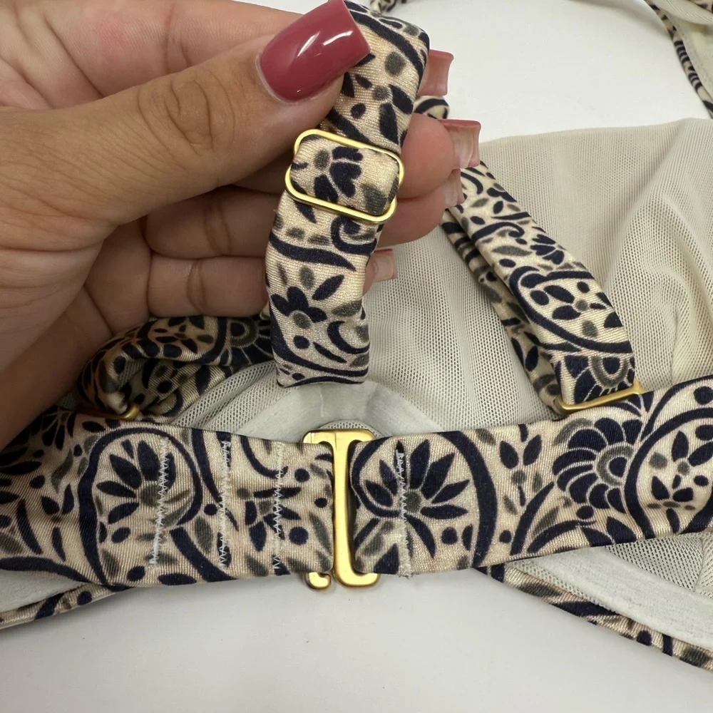 Athleta Aqualuxe Batik Bikini Swim Set